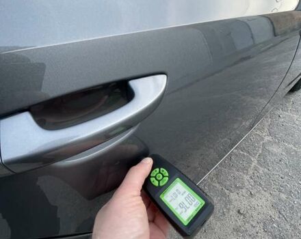 Серый Фольксваген Гольф, объемом двигателя 1.6 л и пробегом 260 тыс. км за 9400 $, фото 71 на Automoto.ua