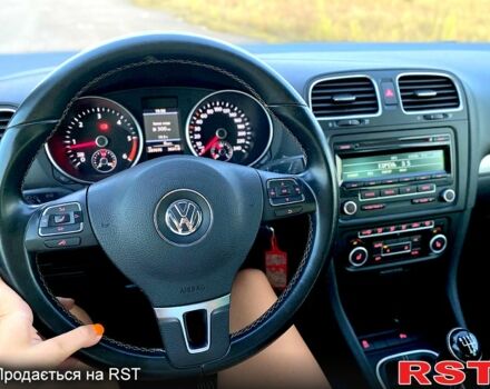 Серый Фольксваген Гольф, объемом двигателя 1.6 л и пробегом 286 тыс. км за 8500 $, фото 5 на Automoto.ua