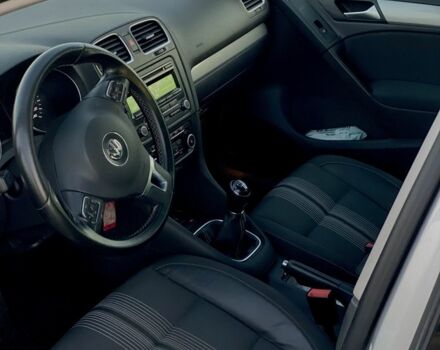 Серый Фольксваген Гольф, объемом двигателя 1.6 л и пробегом 286 тыс. км за 8500 $, фото 5 на Automoto.ua