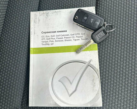 Серый Фольксваген Гольф, объемом двигателя 1.6 л и пробегом 187 тыс. км за 8888 $, фото 26 на Automoto.ua