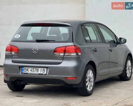 Серый Фольксваген Гольф, объемом двигателя 1.39 л и пробегом 205 тыс. км за 8600 $, фото 23 на Automoto.ua