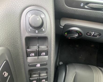 Серый Фольксваген Гольф, объемом двигателя 1.6 л и пробегом 287 тыс. км за 8400 $, фото 7 на Automoto.ua