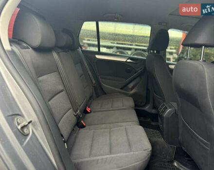 Сірий Фольксваген Гольф, об'ємом двигуна 2 л та пробігом 172 тис. км за 8990 $, фото 7 на Automoto.ua