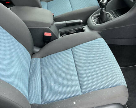 Серый Фольксваген Гольф, объемом двигателя 1.6 л и пробегом 280 тыс. км за 8900 $, фото 11 на Automoto.ua