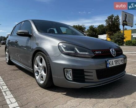 Серый Фольксваген Гольф, объемом двигателя 1.39 л и пробегом 271 тыс. км за 9500 $, фото 4 на Automoto.ua
