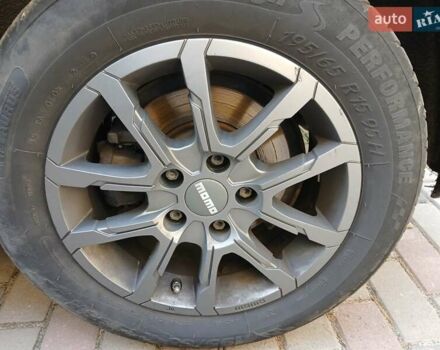 Серый Фольксваген Гольф, объемом двигателя 2.48 л и пробегом 174 тыс. км за 7100 $, фото 11 на Automoto.ua