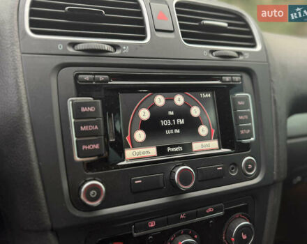 Серый Фольксваген Гольф, объемом двигателя 2 л и пробегом 172 тыс. км за 8990 $, фото 14 на Automoto.ua