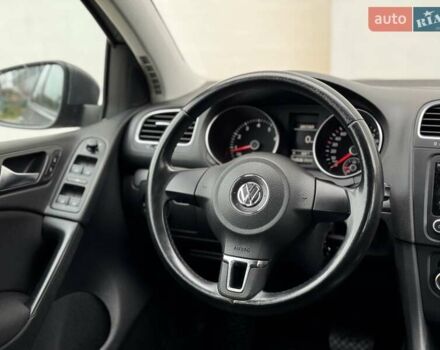 Серый Фольксваген Гольф, объемом двигателя 1.39 л и пробегом 205 тыс. км за 8600 $, фото 55 на Automoto.ua