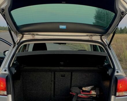 Серый Фольксваген Гольф, объемом двигателя 1.6 л и пробегом 286 тыс. км за 8500 $, фото 7 на Automoto.ua