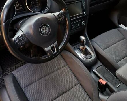 Серый Фольксваген Гольф, объемом двигателя 1.6 л и пробегом 209 тыс. км за 8000 $, фото 9 на Automoto.ua