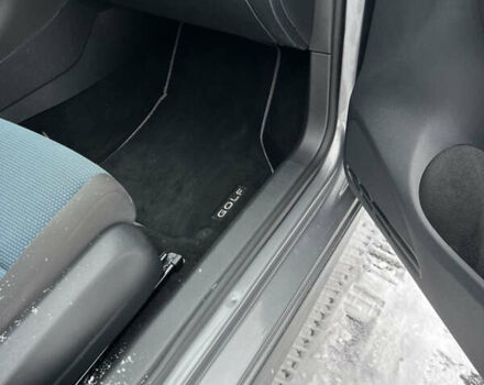 Серый Фольксваген Гольф, объемом двигателя 1.6 л и пробегом 280 тыс. км за 8900 $, фото 12 на Automoto.ua