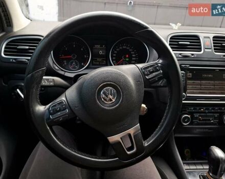 Серый Фольксваген Гольф, объемом двигателя 1.6 л и пробегом 210 тыс. км за 6900 $, фото 2 на Automoto.ua