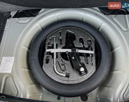 Серый Фольксваген Гольф, объемом двигателя 1.6 л и пробегом 260 тыс. км за 9400 $, фото 29 на Automoto.ua