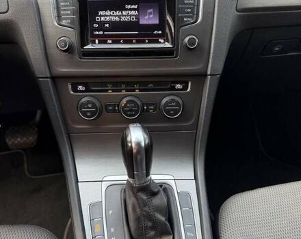 Серый Фольксваген Гольф, объемом двигателя 1.6 л и пробегом 164 тыс. км за 11400 $, фото 4 на Automoto.ua