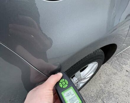 Серый Фольксваген Гольф, объемом двигателя 1.6 л и пробегом 260 тыс. км за 9400 $, фото 69 на Automoto.ua