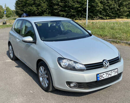 Серый Фольксваген Гольф, объемом двигателя 1.6 л и пробегом 137 тыс. км за 9999 $, фото 5 на Automoto.ua