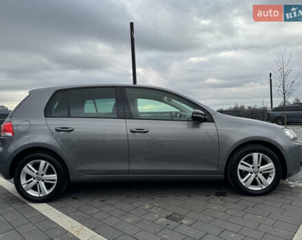 Сірий Фольксваген Гольф, об'ємом двигуна 1.2 л та пробігом 250 тис. км за 9300 $, фото 5 на Automoto.ua