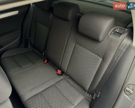 Сірий Фольксваген Гольф, об'ємом двигуна 1.6 л та пробігом 370 тис. км за 8700 $, фото 9 на Automoto.ua