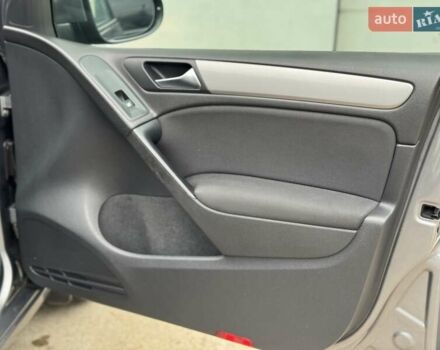 Серый Фольксваген Гольф, объемом двигателя 1.39 л и пробегом 205 тыс. км за 8600 $, фото 48 на Automoto.ua