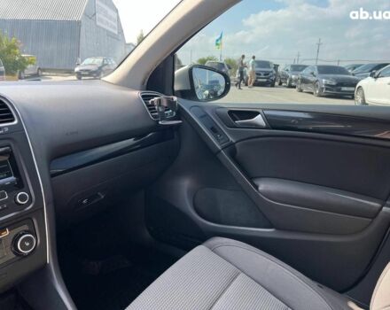 Серый Фольксваген Гольф, объемом двигателя 1.2 л и пробегом 237 тыс. км за 7190 $, фото 26 на Automoto.ua