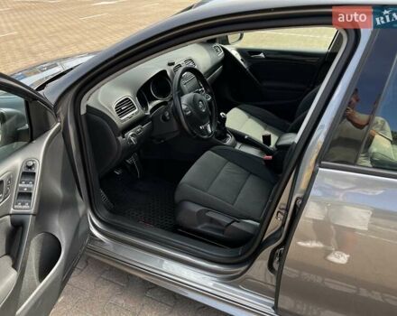 Серый Фольксваген Гольф, объемом двигателя 1.39 л и пробегом 271 тыс. км за 9500 $, фото 20 на Automoto.ua