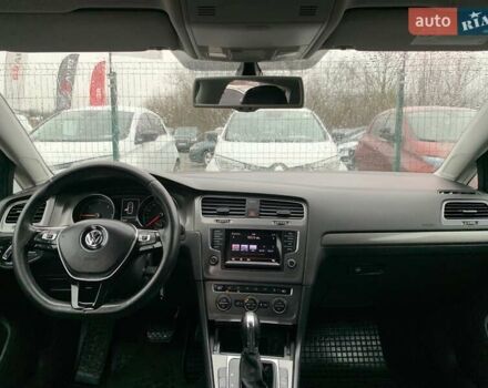 Серый Фольксваген Гольф, объемом двигателя 2 л и пробегом 273 тыс. км за 13499 $, фото 61 на Automoto.ua