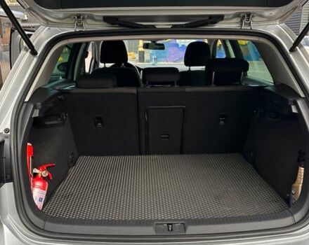 Сірий Фольксваген Гольф, об'ємом двигуна 1.2 л та пробігом 178 тис. км за 11000 $, фото 5 на Automoto.ua