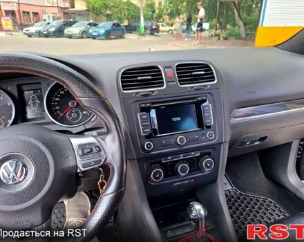 Серый Фольксваген Гольф, объемом двигателя 2 л и пробегом 231 тыс. км за 12500 $, фото 9 на Automoto.ua