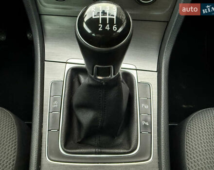 Серый Фольксваген Гольф, объемом двигателя 1.4 л и пробегом 235 тыс. км за 12200 $, фото 14 на Automoto.ua