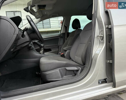 Серый Фольксваген Гольф, объемом двигателя 1.4 л и пробегом 235 тыс. км за 12200 $, фото 19 на Automoto.ua