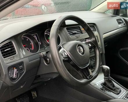Серый Фольксваген Гольф, объемом двигателя 2 л и пробегом 273 тыс. км за 13499 $, фото 23 на Automoto.ua