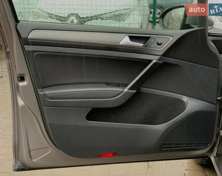 Серый Фольксваген Гольф, объемом двигателя 2 л и пробегом 273 тыс. км за 13499 $, фото 22 на Automoto.ua