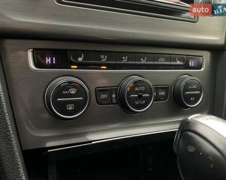 Серый Фольксваген Гольф, объемом двигателя 2 л и пробегом 273 тыс. км за 13499 $, фото 52 на Automoto.ua