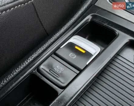 Серый Фольксваген Гольф, объемом двигателя 2 л и пробегом 273 тыс. км за 13499 $, фото 35 на Automoto.ua