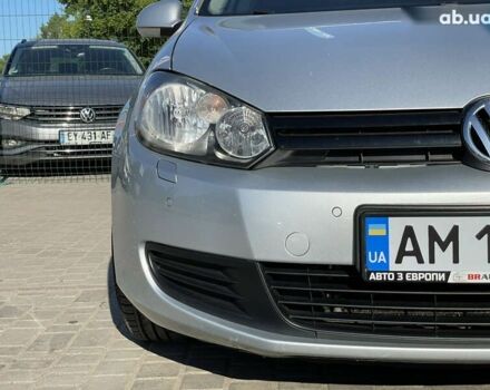 Серый Фольксваген Гольф, объемом двигателя 1.6 л и пробегом 245 тыс. км за 8555 $, фото 5 на Automoto.ua
