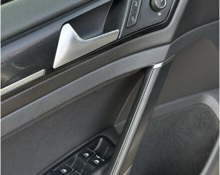 Серый Фольксваген Гольф, объемом двигателя 1.97 л и пробегом 317 тыс. км за 11500 $, фото 6 на Automoto.ua