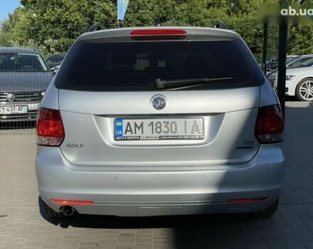 Серый Фольксваген Гольф, объемом двигателя 1.6 л и пробегом 245 тыс. км за 8555 $, фото 16 на Automoto.ua