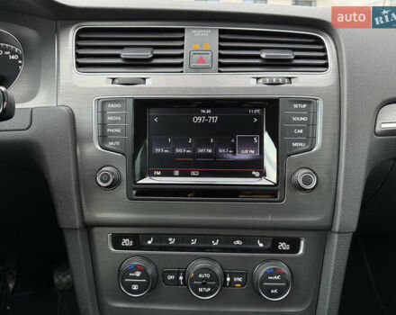 Серый Фольксваген Гольф, объемом двигателя 1.4 л и пробегом 235 тыс. км за 12200 $, фото 11 на Automoto.ua