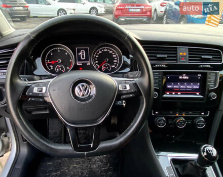 Серый Фольксваген Гольф, объемом двигателя 1.6 л и пробегом 212 тыс. км за 8999 $, фото 13 на Automoto.ua