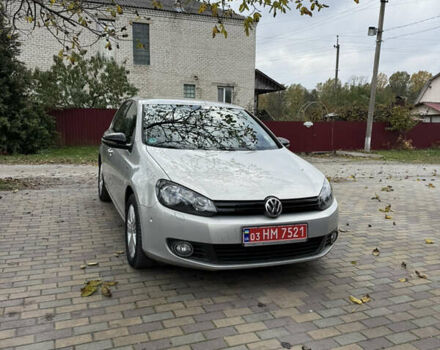 Фольксваген Гольф 2013 в Хмельницком на Automoto.ua Серый Фольксваген Гольф, объемом двигателя 1.39 л и пробегом 161 тыс. км за 8700 $, фото 1 на Automoto.ua