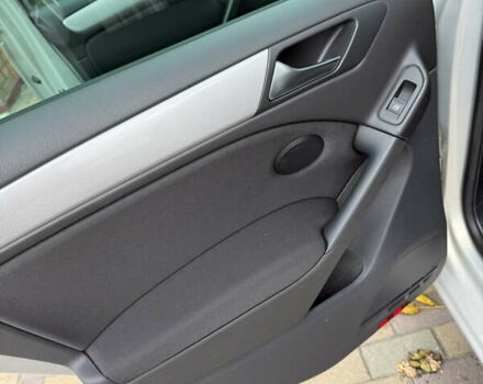 Фольксваген Гольф 2013 в Хмельницком на Automoto.ua Серый Фольксваген Гольф, объемом двигателя 1.39 л и пробегом 161 тыс. км за 8700 $, фото 18 на Automoto.ua