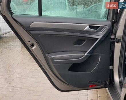 Серый Фольксваген Гольф, объемом двигателя 2 л и пробегом 273 тыс. км за 13499 $, фото 25 на Automoto.ua