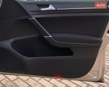 Серый Фольксваген Гольф, объемом двигателя 1.6 л и пробегом 212 тыс. км за 8999 $, фото 25 на Automoto.ua