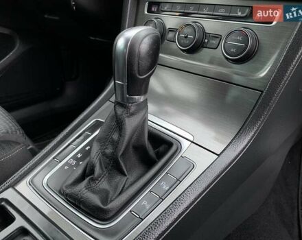 Серый Фольксваген Гольф, объемом двигателя 2 л и пробегом 273 тыс. км за 13499 $, фото 36 на Automoto.ua