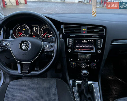 Сірий Фольксваген Гольф, об'ємом двигуна 1.6 л та пробігом 212 тис. км за 9700 $, фото 5 на Automoto.ua