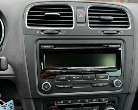 Фольксваген Гольф 2013 в Хмельницком на Automoto.ua Серый Фольксваген Гольф, объемом двигателя 1.39 л и пробегом 161 тыс. км за 8700 $, фото 15 на Automoto.ua