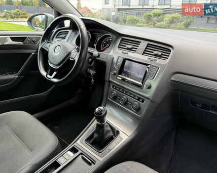 Серый Фольксваген Гольф, объемом двигателя 1.4 л и пробегом 235 тыс. км за 12200 $, фото 18 на Automoto.ua