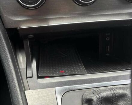 Серый Фольксваген Гольф, объемом двигателя 1.4 л и пробегом 142 тыс. км за 12700 $, фото 14 на Automoto.ua