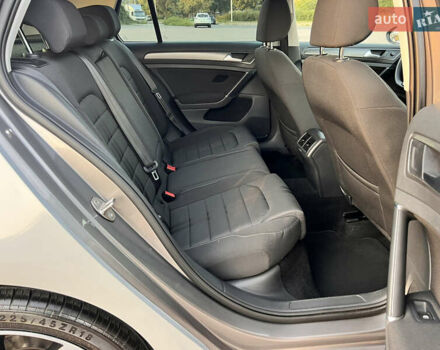 Серый Фольксваген Гольф, объемом двигателя 1.4 л и пробегом 144 тыс. км за 11500 $, фото 12 на Automoto.ua