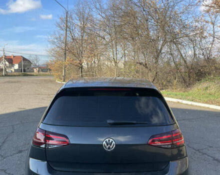 Серый Фольксваген Гольф, объемом двигателя 1.97 л и пробегом 230 тыс. км за 13000 $, фото 4 на Automoto.ua